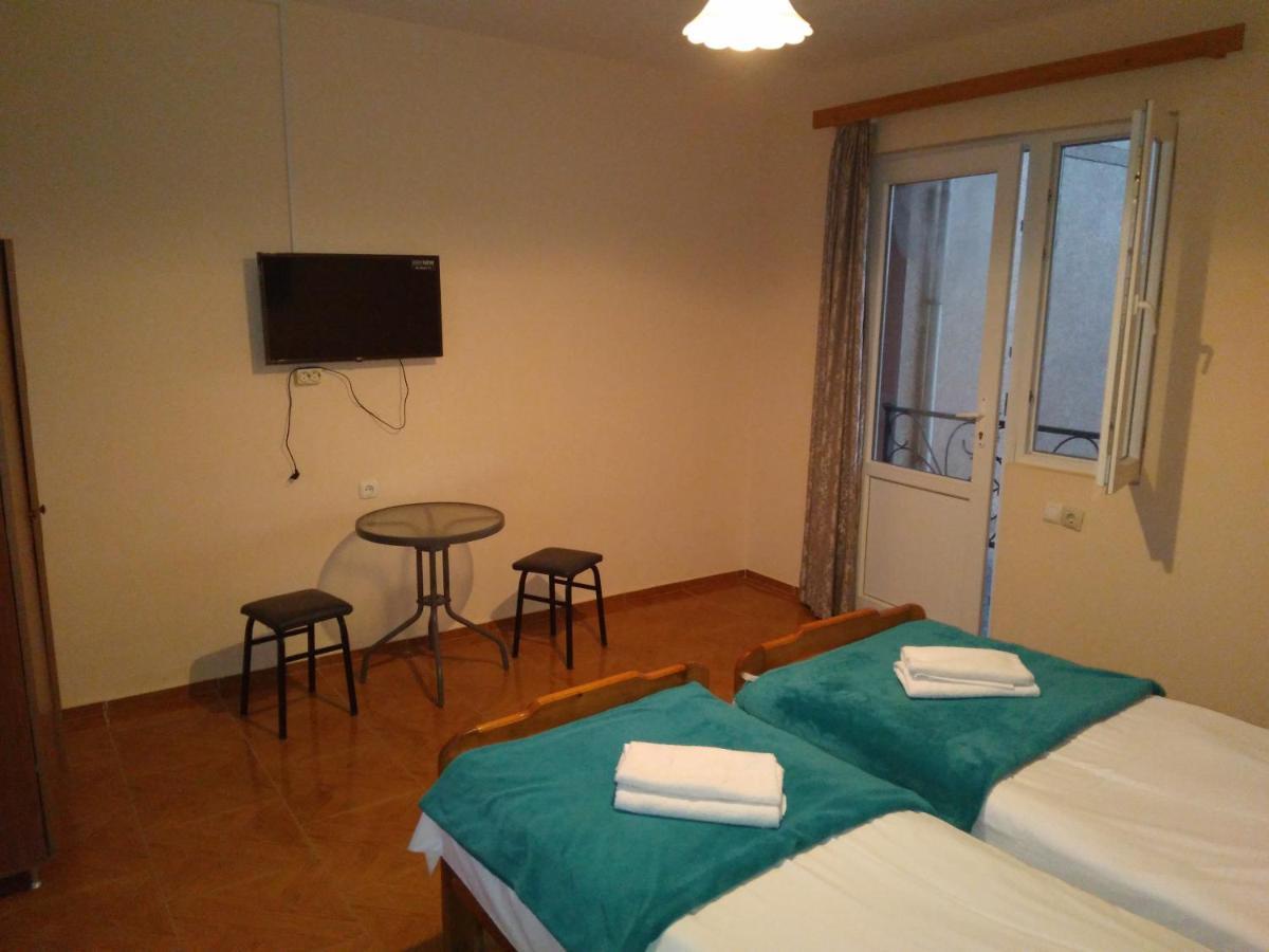 Nika Inn Kobuleti Exterior foto